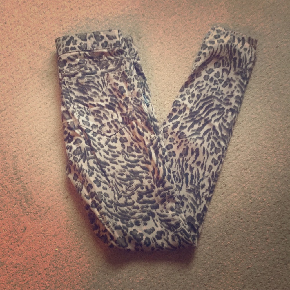 NWOT Democracy Cheetah Print Pants Size 4